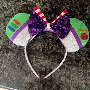 Toddler buzz light year Minnie ears
